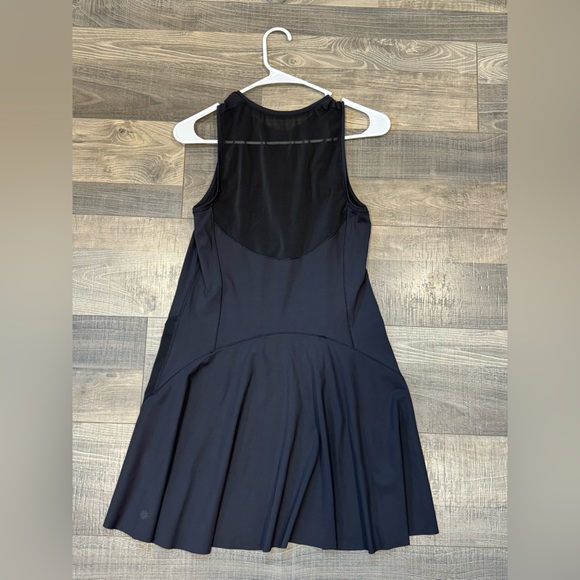 Great condition! Athleta Athletic Dress in Medium - Picture 5 of 6